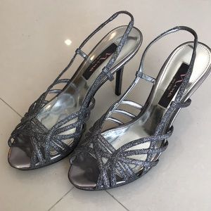 Nina New York Sling-back Charcoal Glitter Sandals